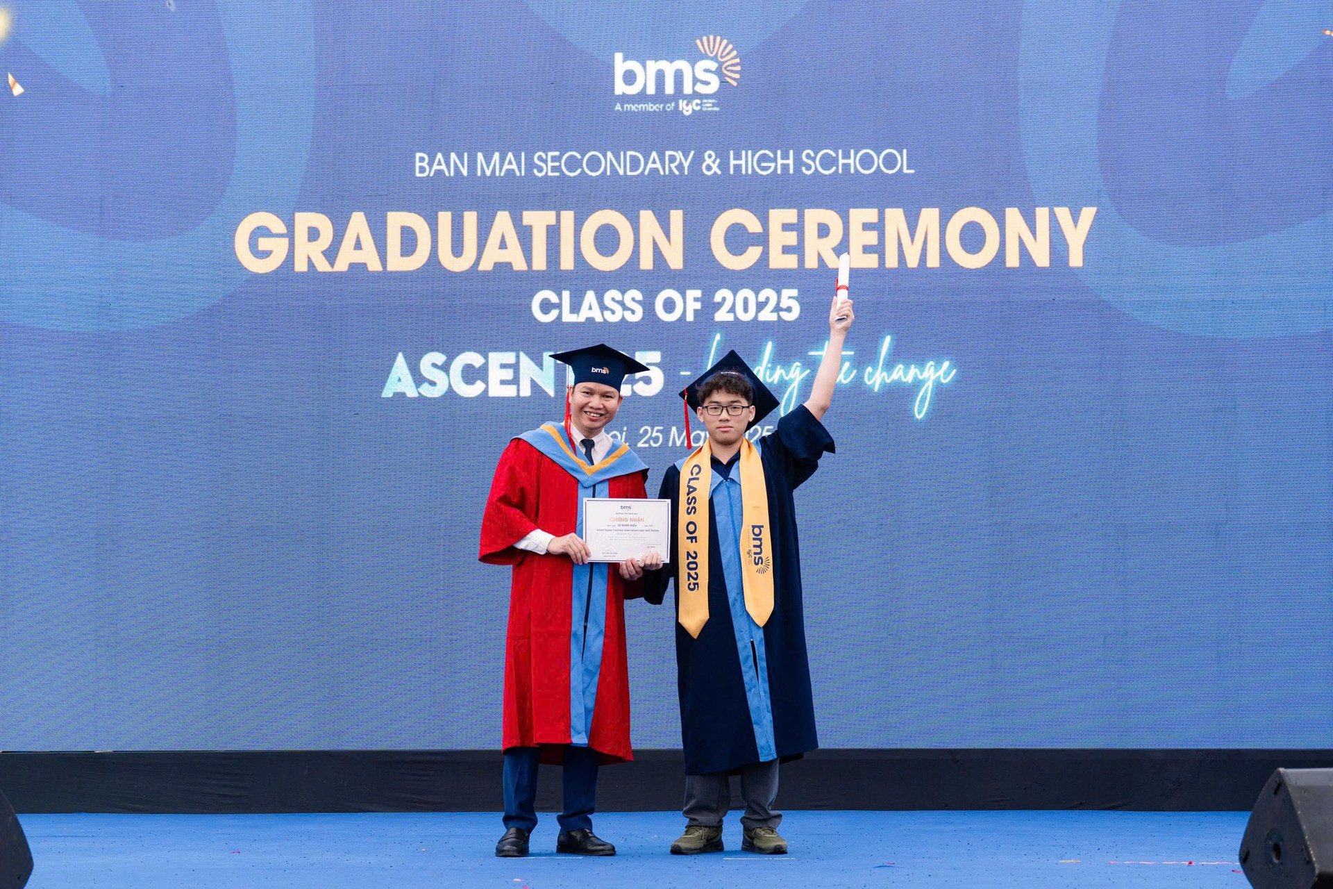 Chọn ngành hơn chọn trường: Con vẫn tỏa sáng dù không đậu trường top