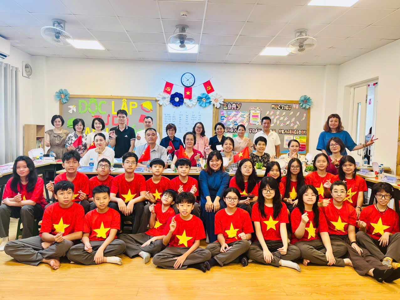 10 sai lầm phổ biến cha mẹ đều mắc phải khi nuôi dạy con tuổi teen