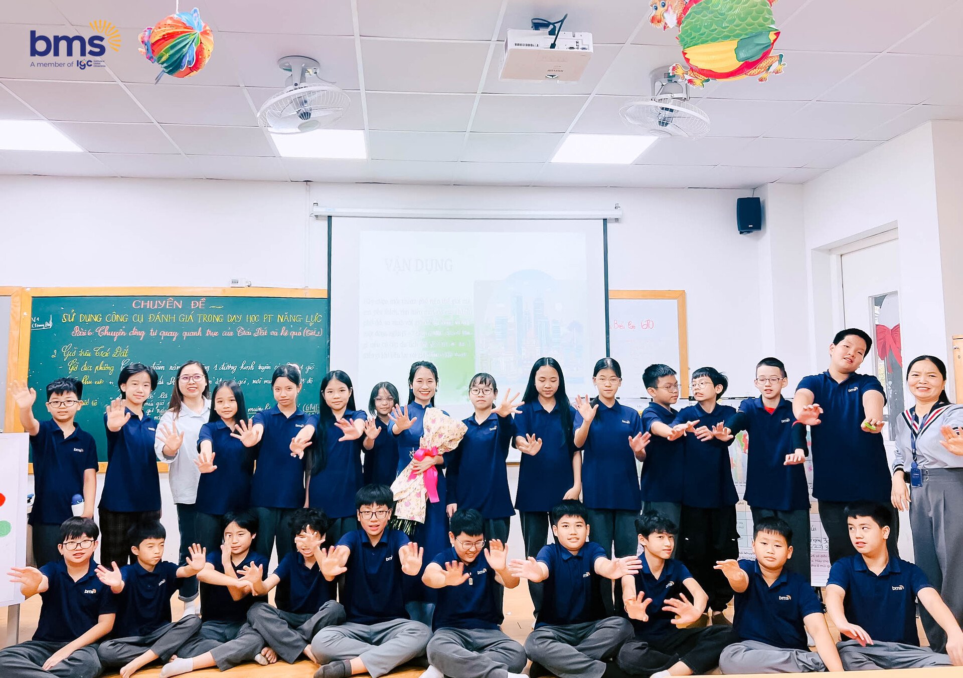 Phát triển kiến thức và kỹ năng toàn diện qua công cụ đánh giá trong dạy học